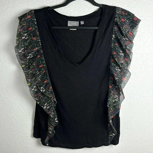 ☀️Vanessa Virginia Flutter Sleeve Black T-Shirt - Picture 1 of 5